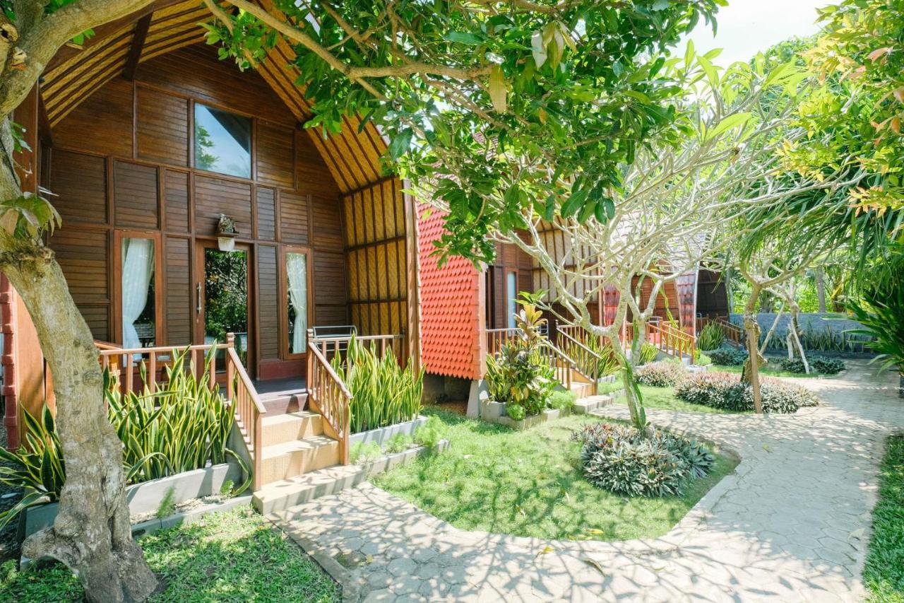 Adi Bungalow Nusa Penida Redpartner Toyapakeh Екстер'єр фото